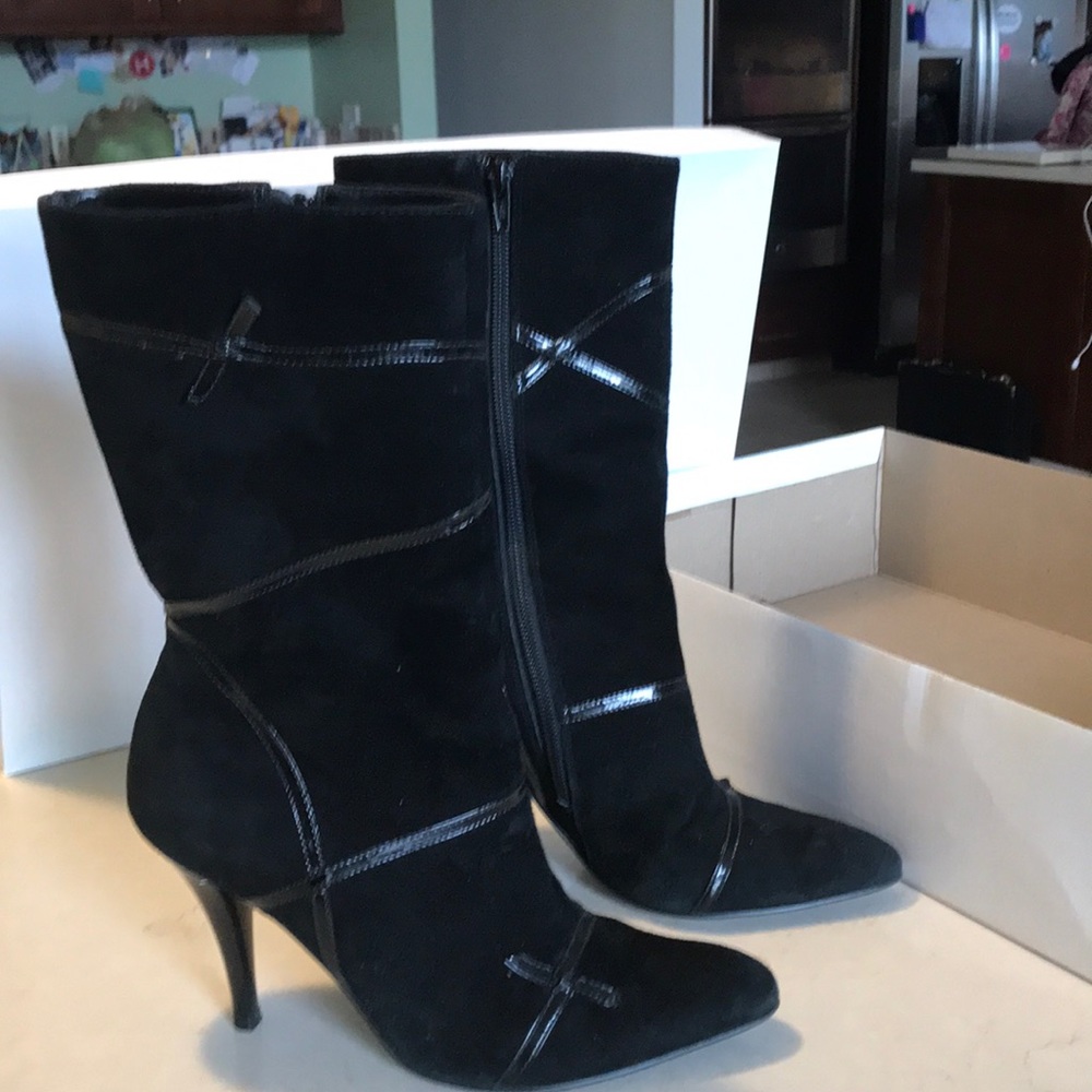 BCBG Paris suede/patent leather boots size 7